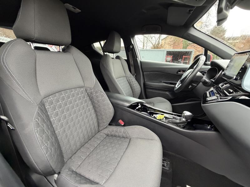 Toyota C-HR 1.8 Hybrid C-LUB - photo 16