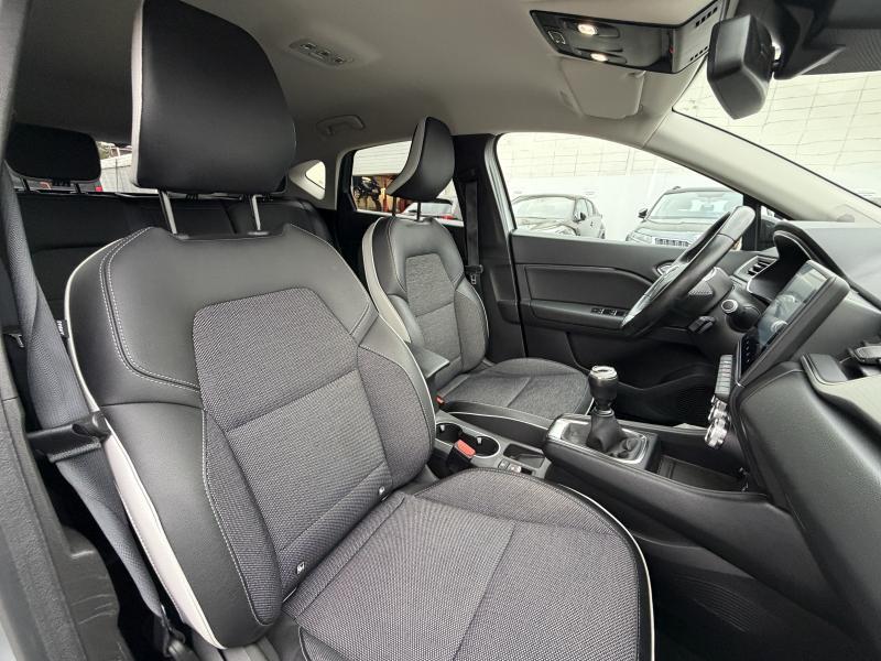 Renault Captur 1.0 TCe Corporate Edition - photo 16