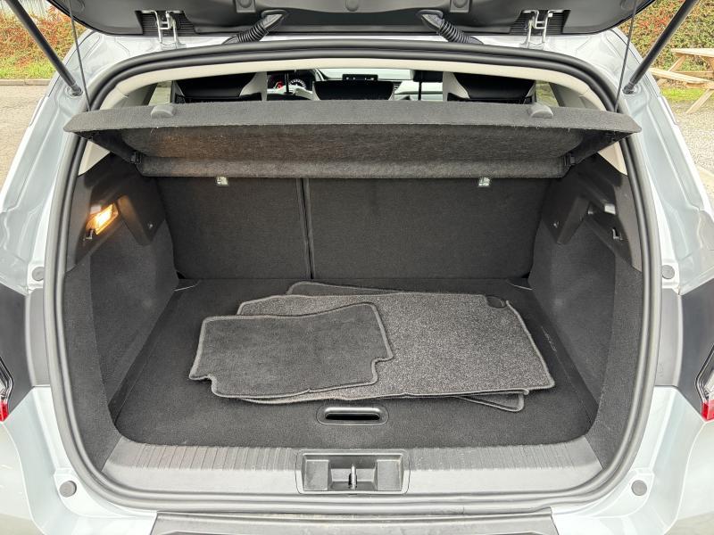 Renault Captur 1.0 TCe Corporate Edition - photo 18