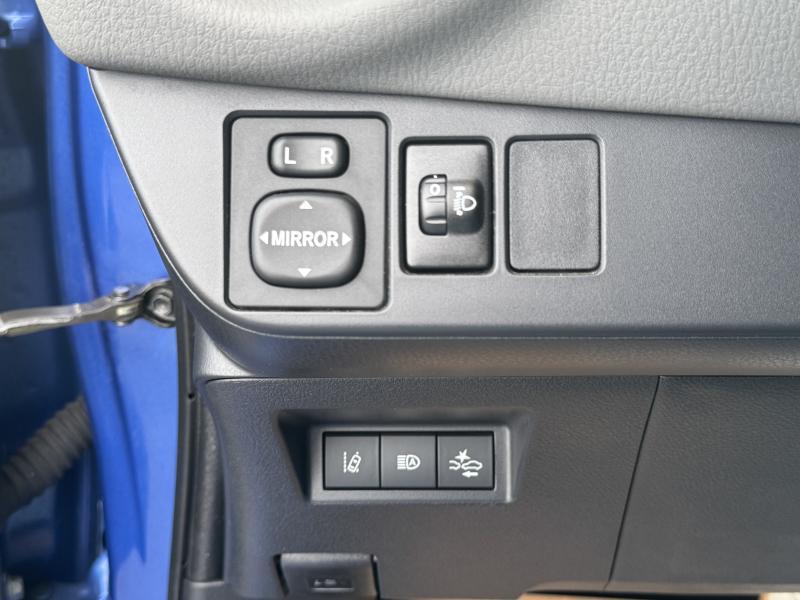 Toyota Yaris 1.5 VVT-i BOITE AUTO - photo 14