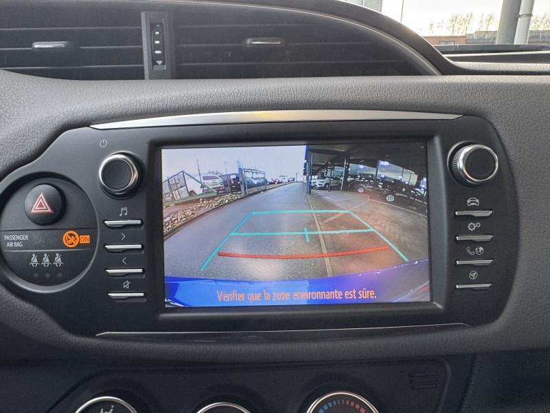 Toyota Yaris 1.5 VVT-i BOITE AUTO - photo 12