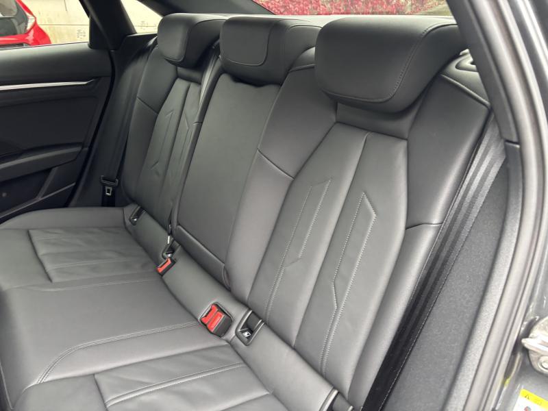 Audi A3 1.5 TFSI STRONIC S-LINE - photo 18