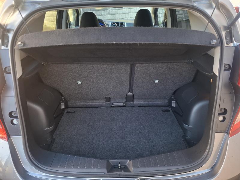 Nissan Note 1.2 i - photo 16