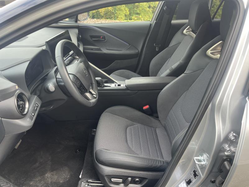 Toyota C-HR 1.8 HSD - photo 12