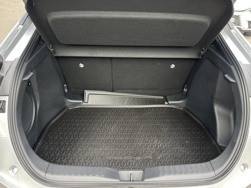 Toyota C-HR 1.8 HSD - photo 18