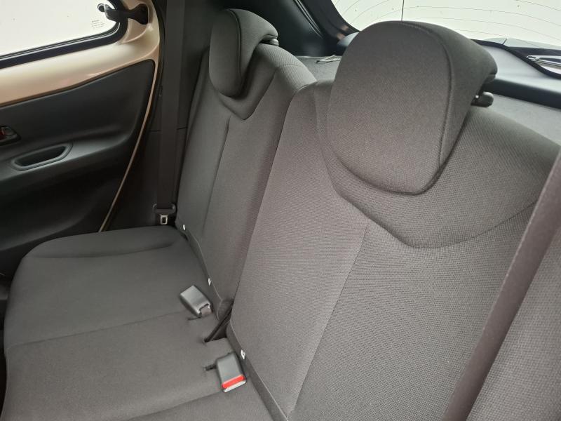 Toyota Aygo X 1.0 VVT-I PULSE - photo 15