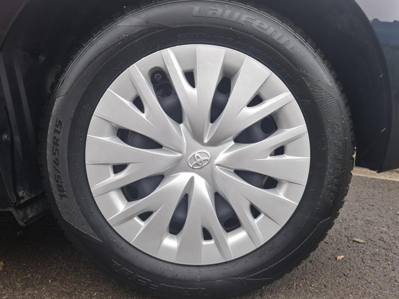 Toyota Yaris 1.5 HYBRID DYNAMIC - photo 19