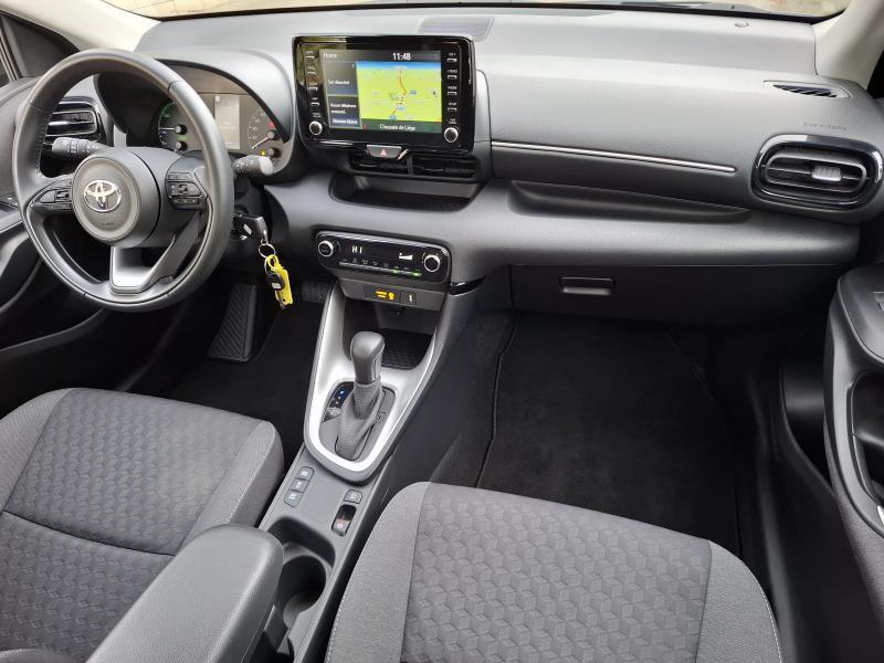 Toyota Yaris 1.5 HYBRID DYNAMIC - photo 14