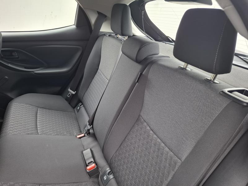 Toyota Yaris 1.5 HYBRID DYNAMIC - photo 15