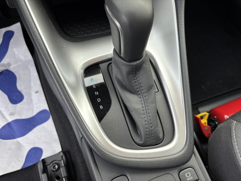 Toyota Yaris 1.5 HYBRID DYNAMIC - photo 8