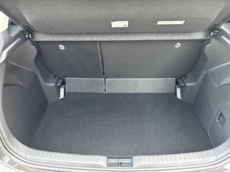 Toyota Yaris 1.5 HYBRID DYNAMIC - photo 20