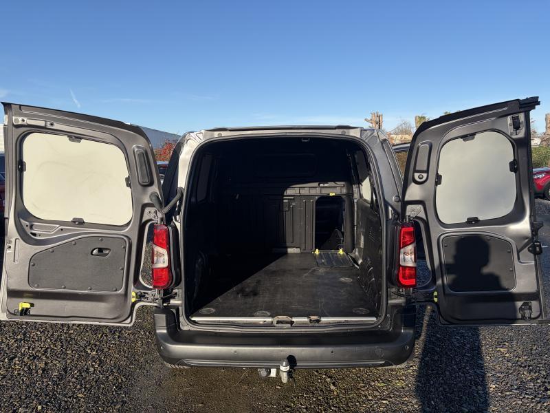 Toyota ProAce City 1.5 Diesel SWB Comfort - photo 16