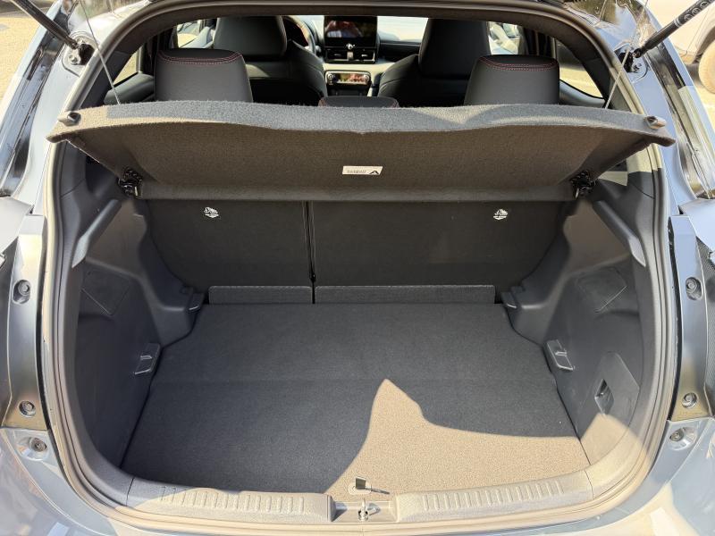 Toyota Yaris 1.5 HEV 130 GR-SPORT - photo 18