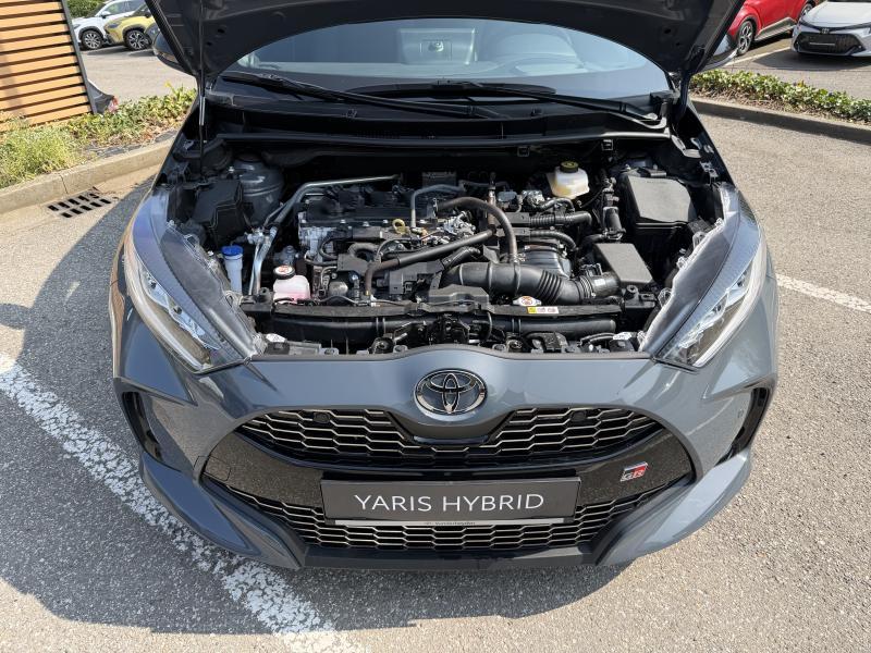 Toyota Yaris 1.5 HEV 130 GR-SPORT - photo 20