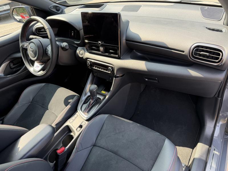 Toyota Yaris 1.5 HEV 130 GR-SPORT - photo 16