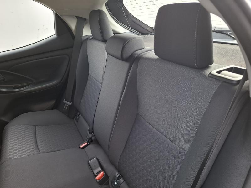 Toyota Yaris 1.5 HYBRID DYNAMIC - photo 15
