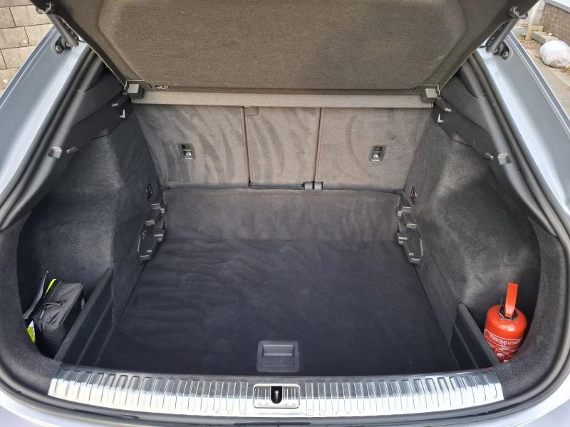 Audi Q3 2.0 TDI SPORTBACK S TRONIC - photo 18