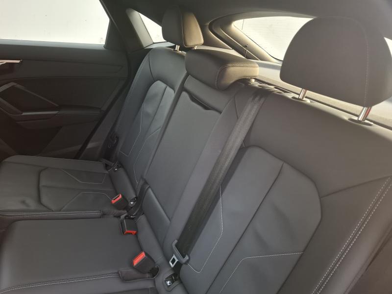 Audi Q3 2.0 TDI SPORTBACK S TRONIC - photo 16