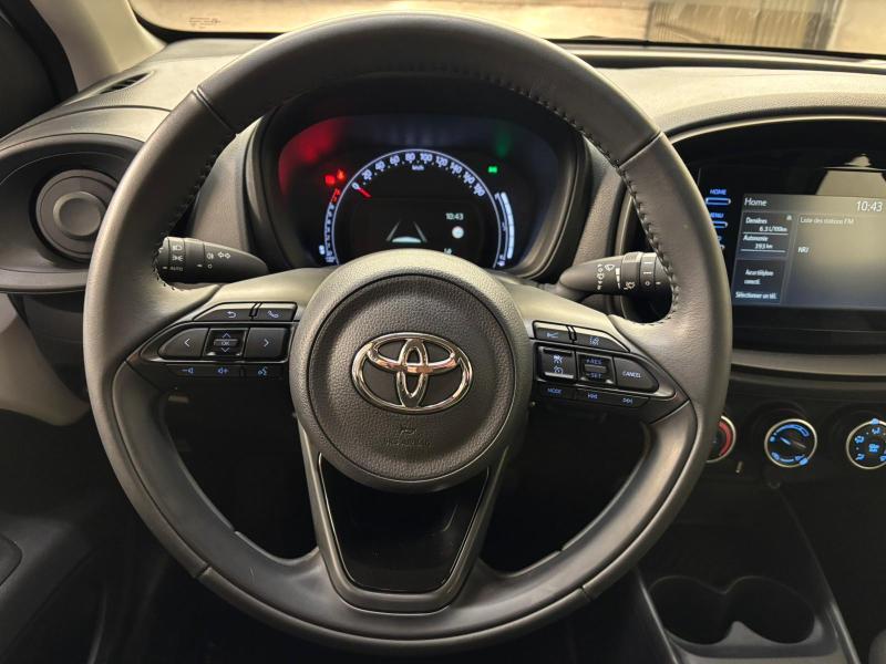 Toyota Aygo X 1.0 vvt-i x play - photo 11