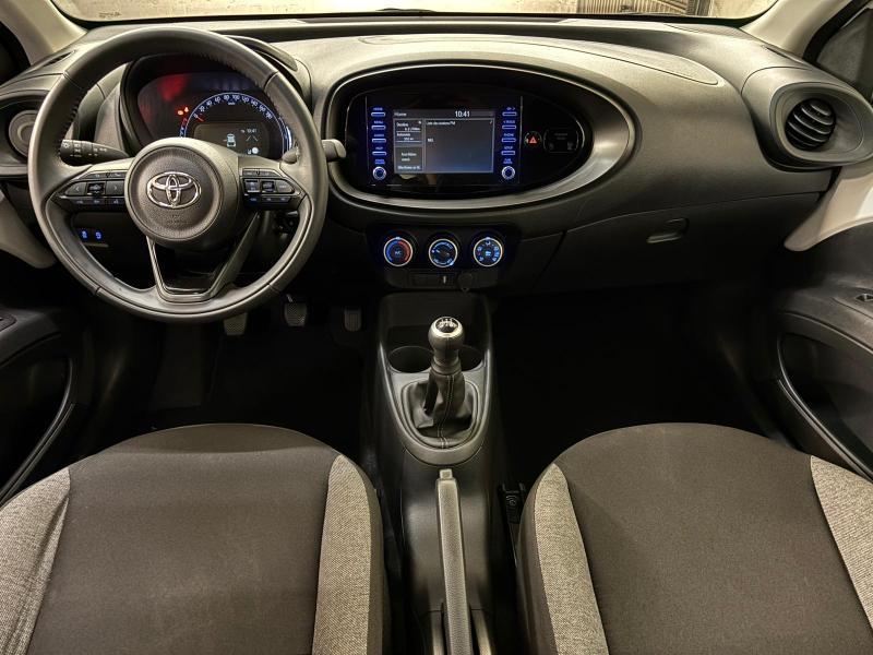 Toyota Aygo X 1.0 vvt-i x play - photo 8