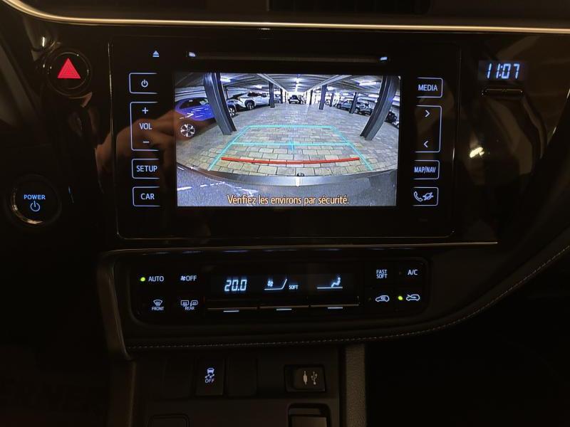 Toyota Auris 1.8 HYBRID COMFORT - photo 13