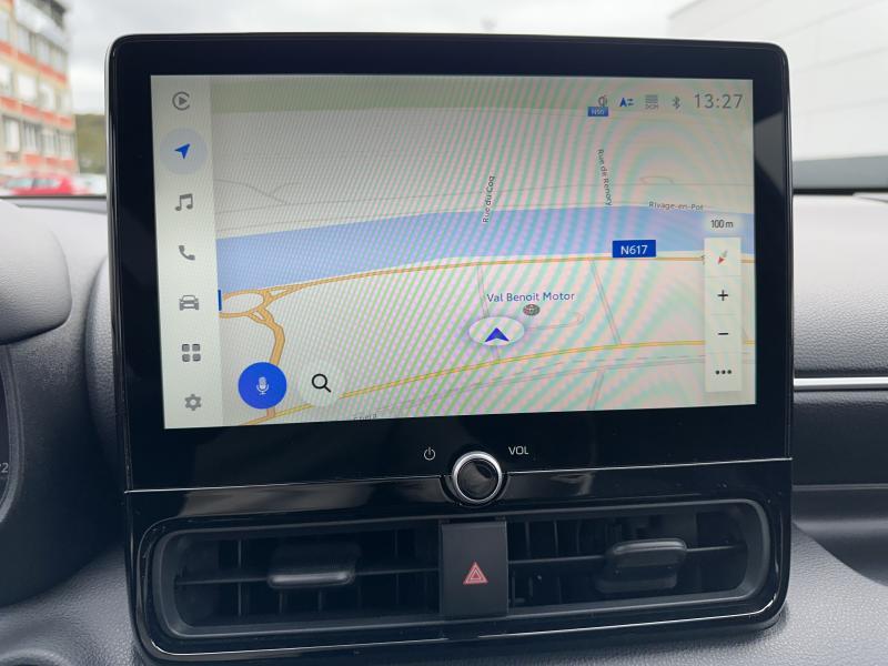 Toyota Yaris 1.5 HEV 130 - photo 12