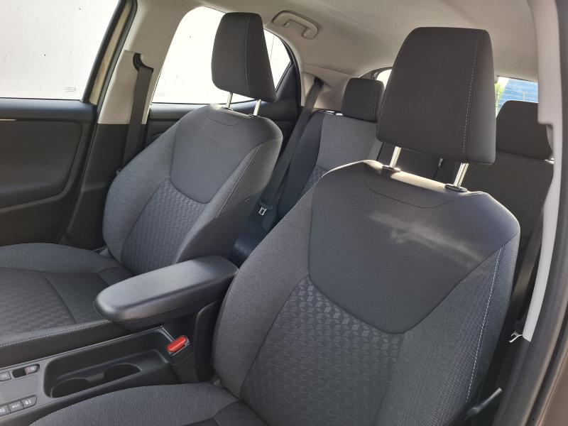 Toyota Yaris 1.5 HYBRID DYNAMIC CVT - photo 12