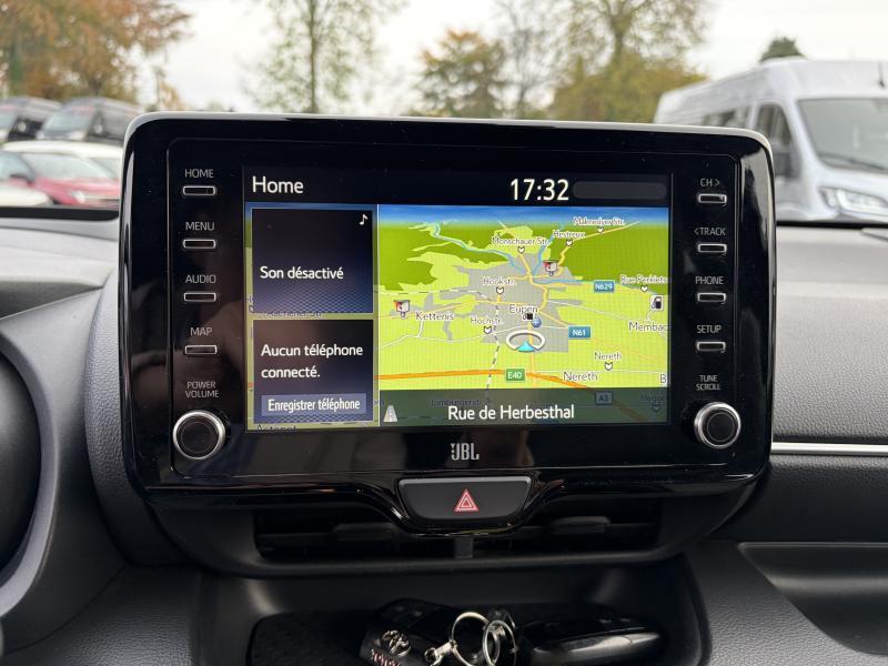 Toyota Yaris 1.5 Hybrid Style - photo 13