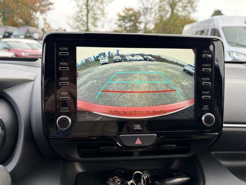 Toyota Yaris 1.5 Hybrid Style - photo 14