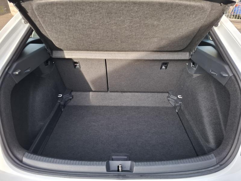 Volkswagen Taigo 1.5 TSI R-LINE DSG - photo 18