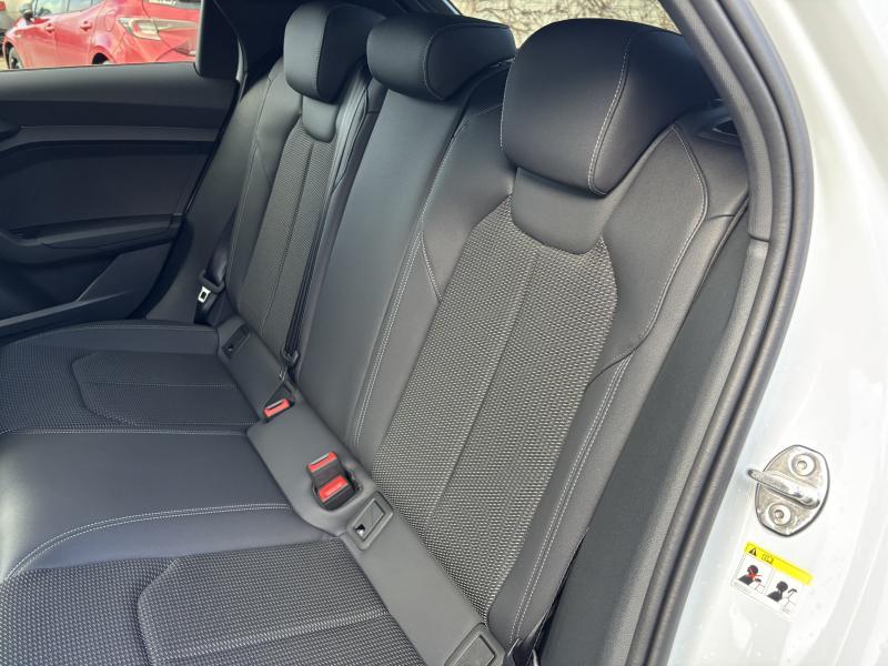 Audi A1 1.0 TFSI S-LINE S TRONIC - photo 18