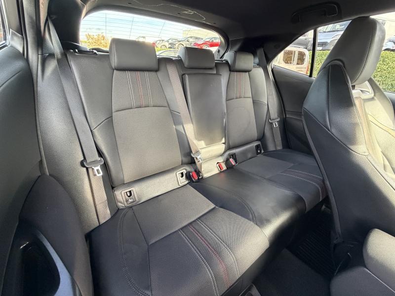 Toyota Corolla 1.8 Hybrid GR Sport - photo 18