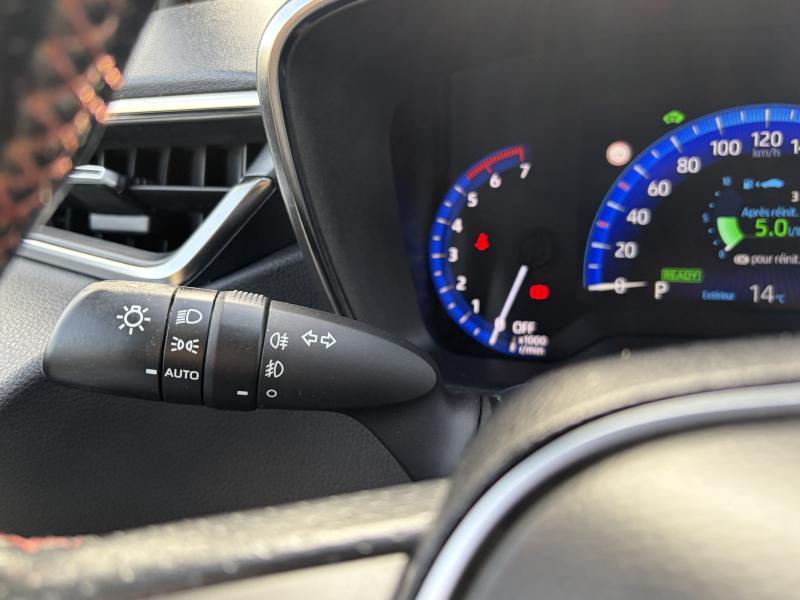 Toyota Corolla 1.8 Hybrid GR Sport - photo 11