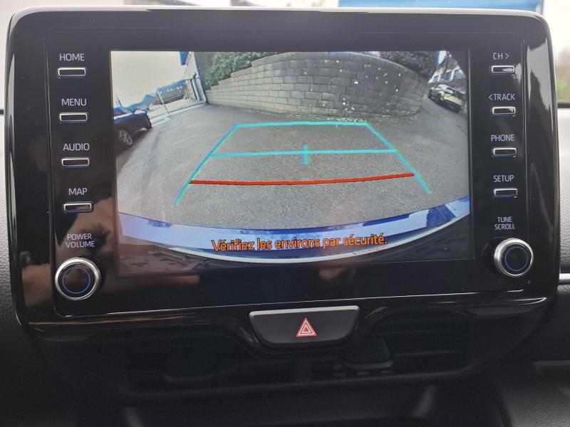 Toyota Yaris 1.5 HYBRID E-CVT DYNAMIC - photo 12