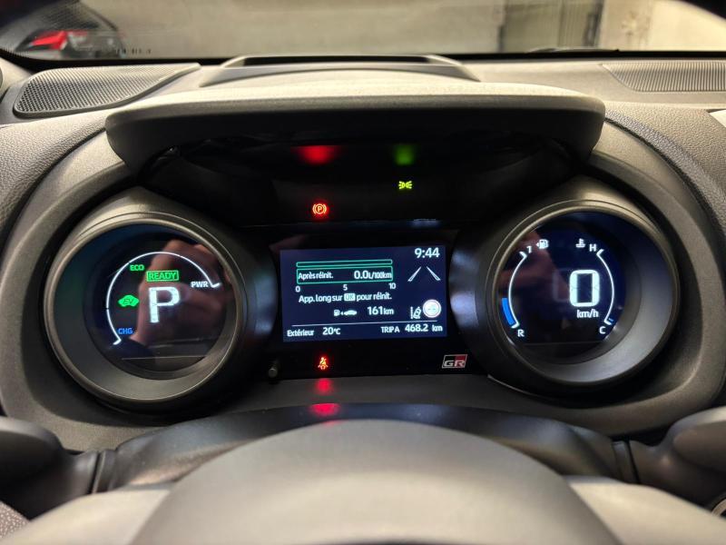 Toyota Yaris 1.5 Hybrid e-CVT GR Sport - photo 12