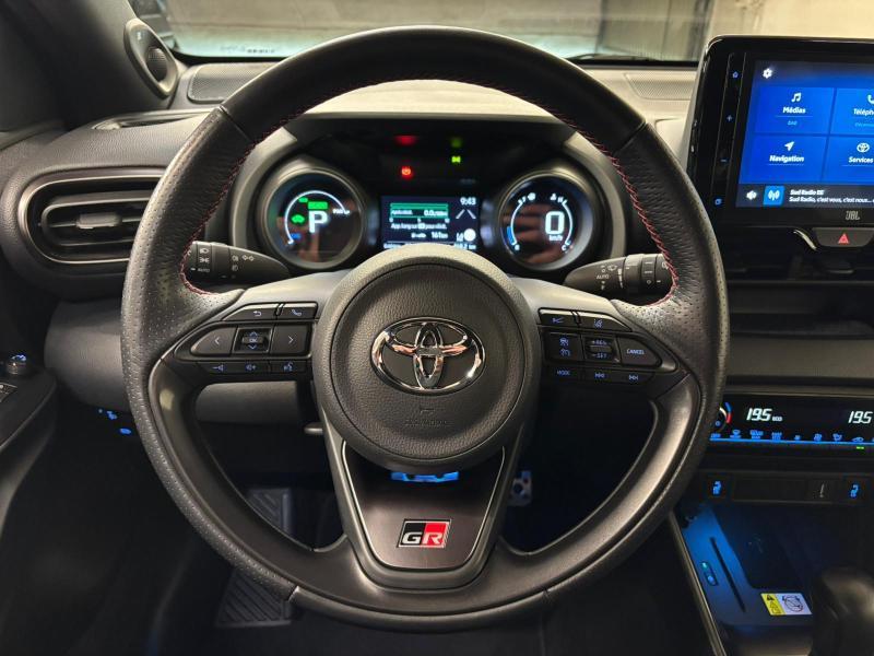 Toyota Yaris 1.5 Hybrid e-CVT GR Sport - photo 11