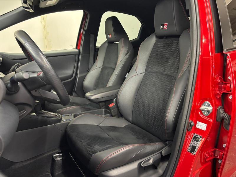 Toyota Yaris 1.5 Hybrid e-CVT GR Sport - photo 7
