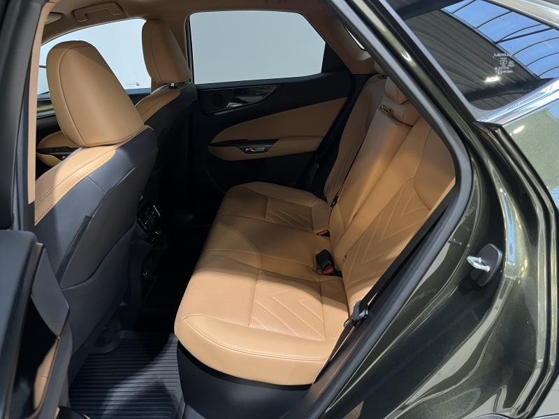 Lexus NX 450h+ 2.5 PHEV - photo 16