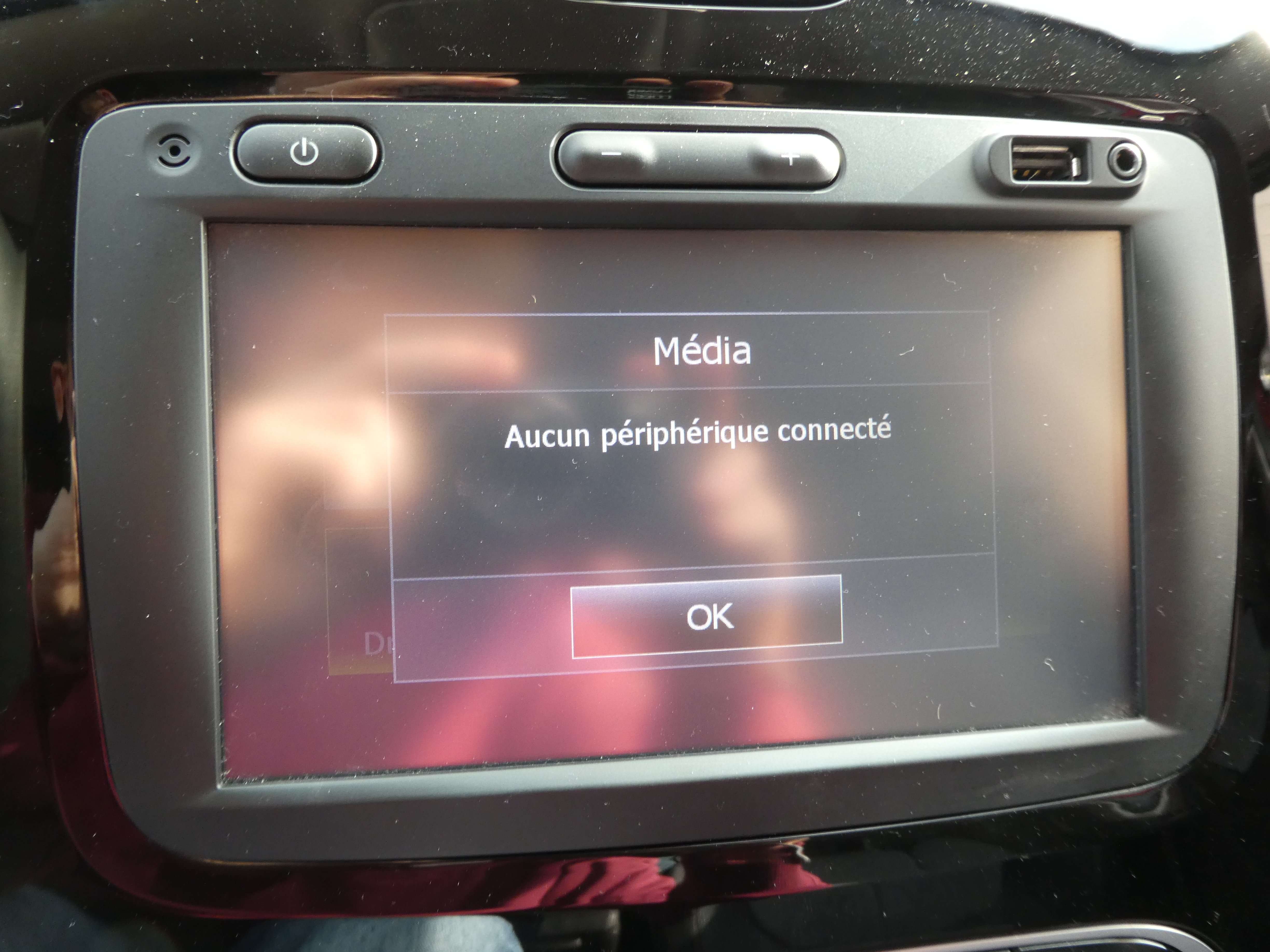 Renault Captur 0.9 TCE - Eurekar - photo 23