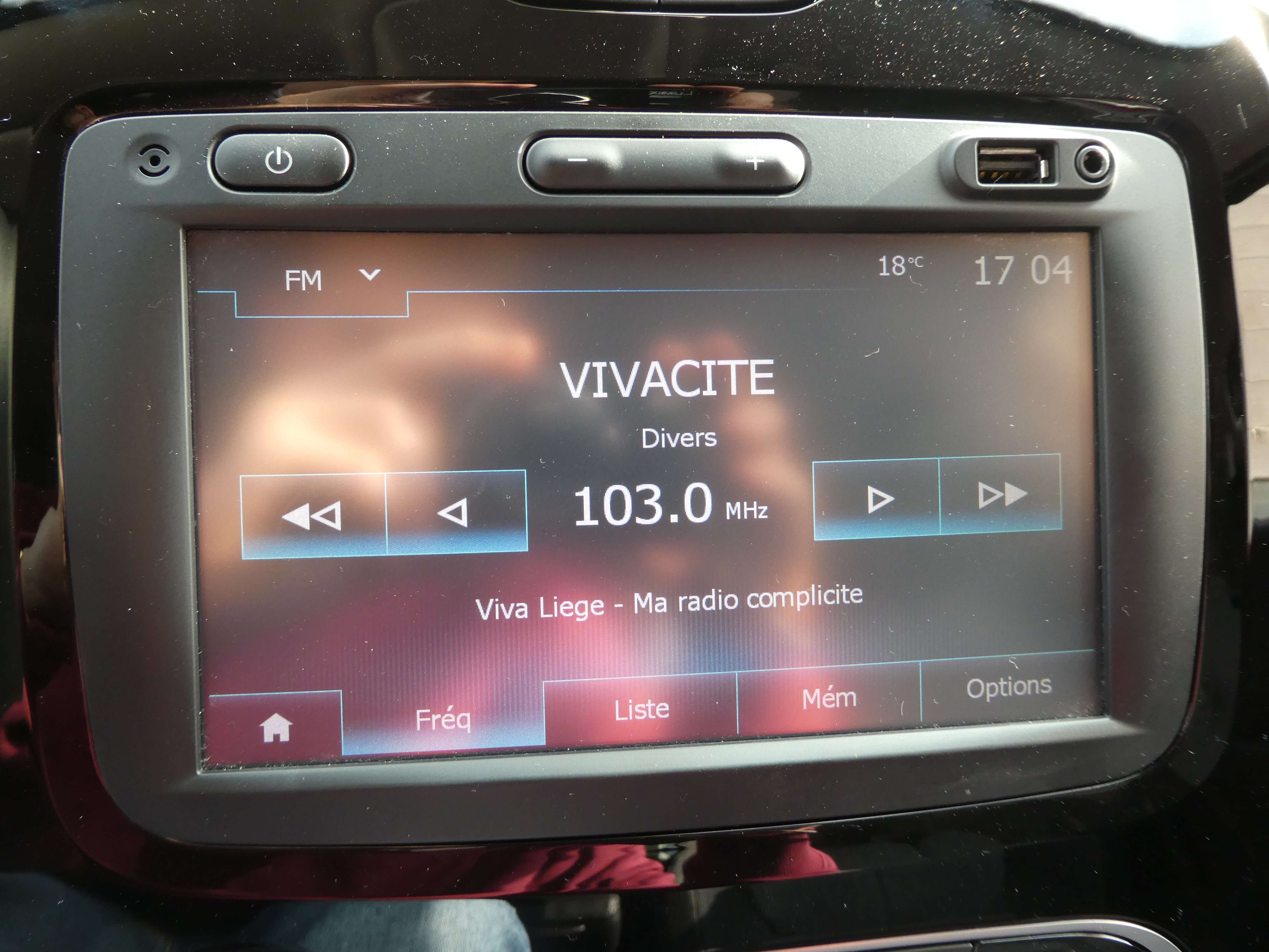 Renault Captur 0.9 TCE - Eurekar - photo 22