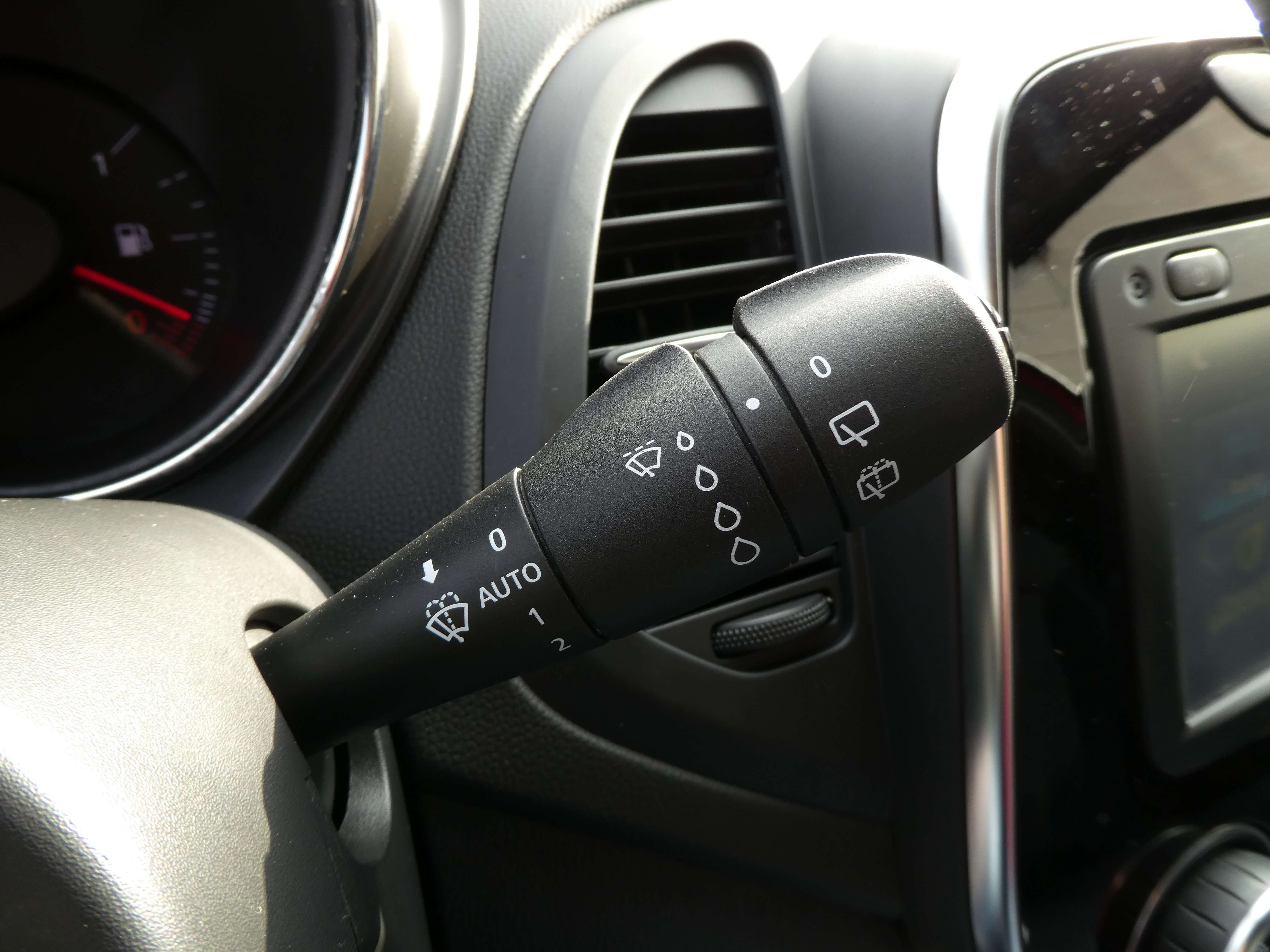 Renault Captur 0.9 TCE - Eurekar - photo 15