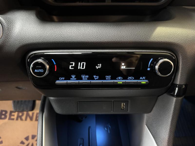 Toyota Yaris 1.5 Hybrid ICONIC - photo 15