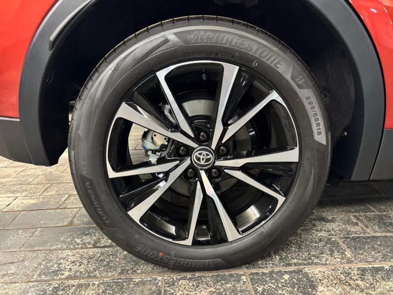Toyota C-HR 2.0 PHEV 223cv - photo 20