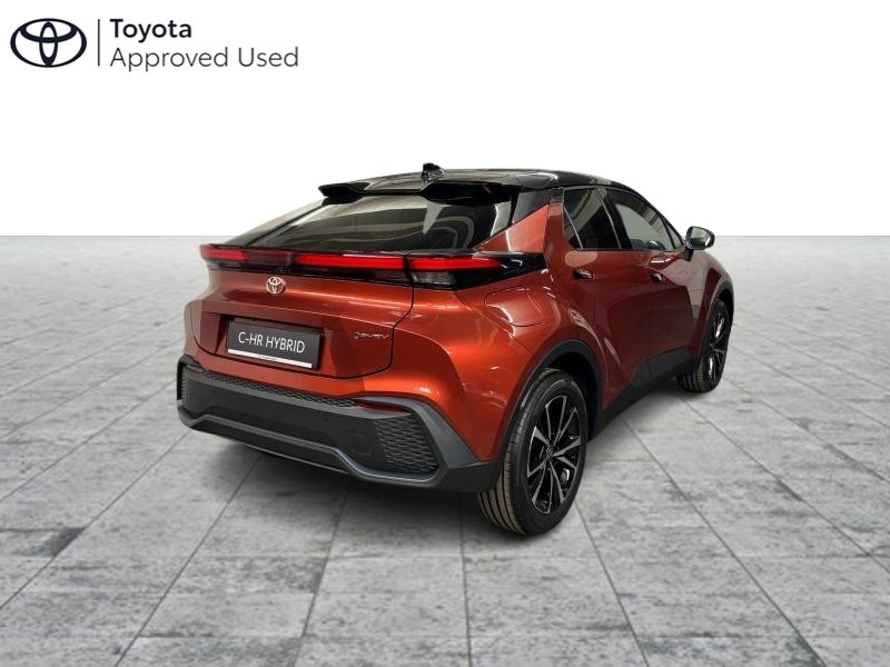 Toyota C-HR 2.0 PHEV 223cv - photo 5