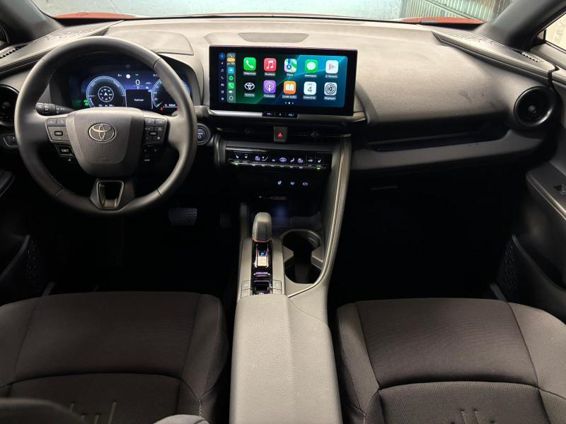 Toyota C-HR 2.0 PHEV 223cv - photo 8