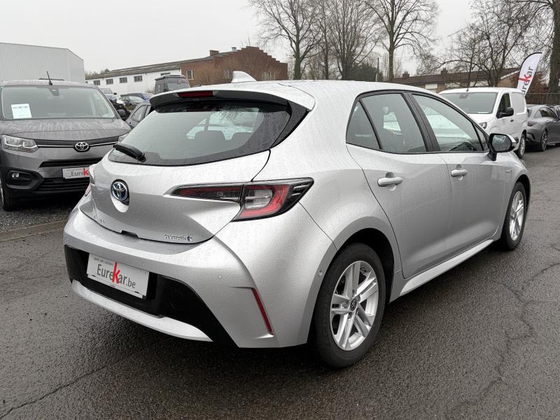 Toyota Corolla 1.8 Hybrid CVT Dynamic - photo 18
