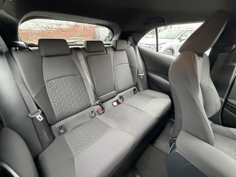 Toyota Corolla 1.8 Hybrid CVT Dynamic - photo 16