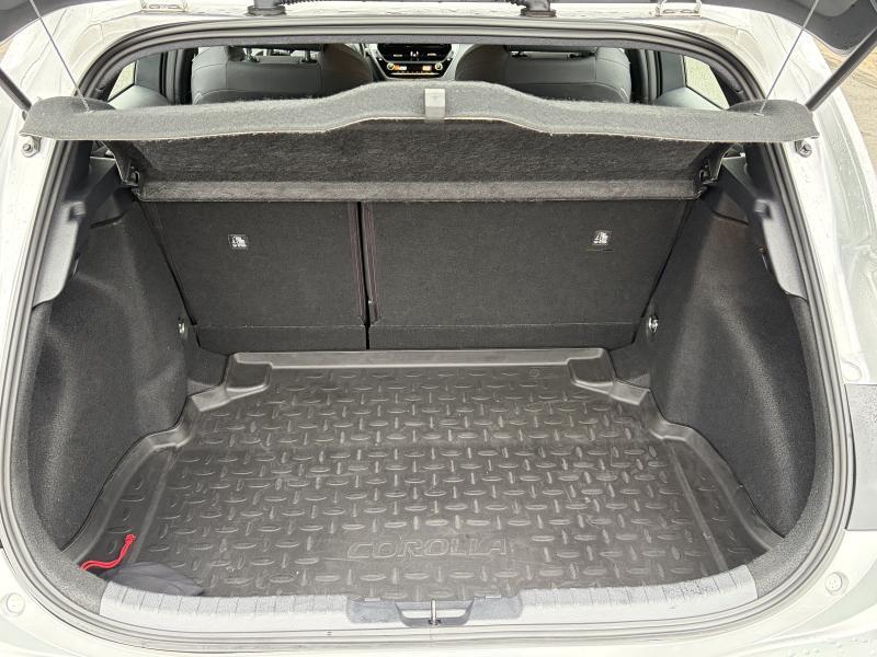 Toyota Corolla 1.8 Hybrid CVT Dynamic - photo 17