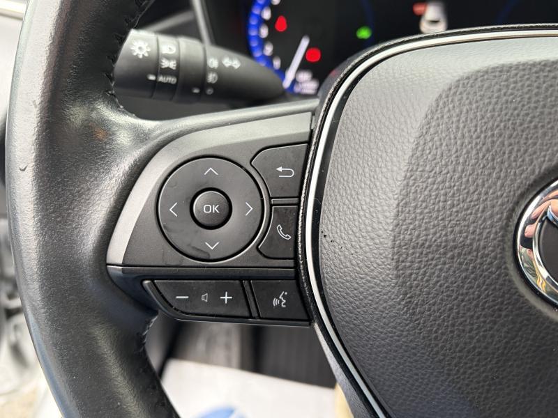 Toyota Corolla 1.8 Hybrid CVT Dynamic - photo 11