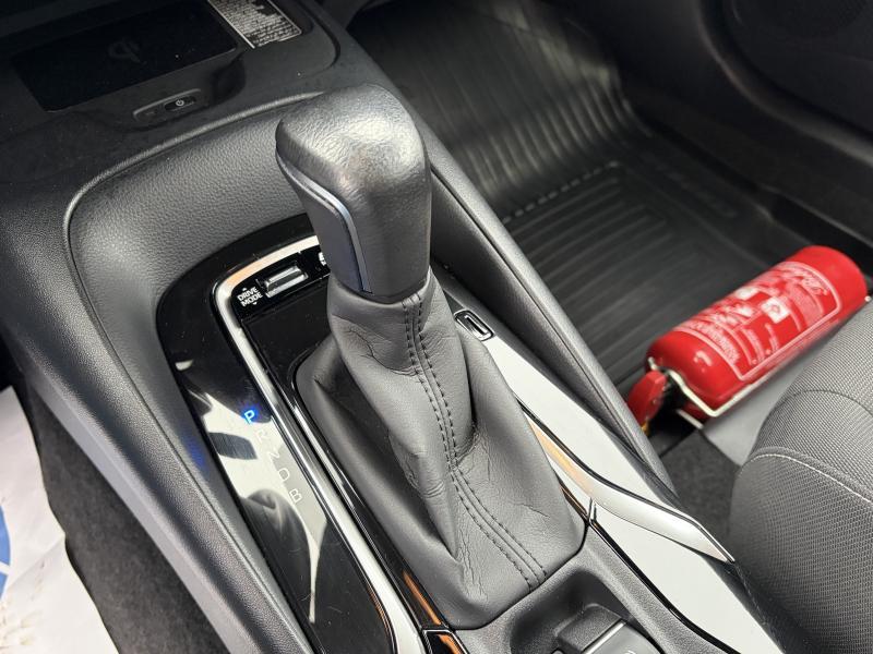 Toyota Corolla 1.8 Hybrid CVT Dynamic - photo 14